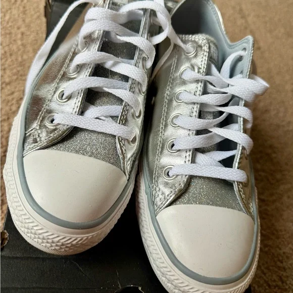 NWB Converse All-Star Metallic Silver - Picture 2 of 6